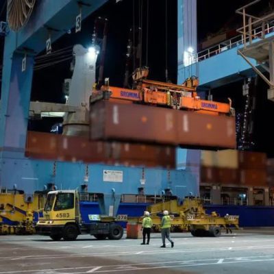 6,500 tons, 24 hours: Massive sea and airlift restocks Israel’s military
