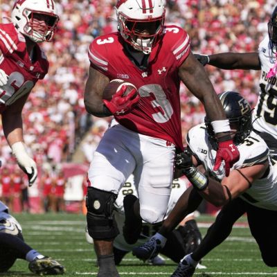 Wisconsin relying on its traditional winning formula during its recent surge
