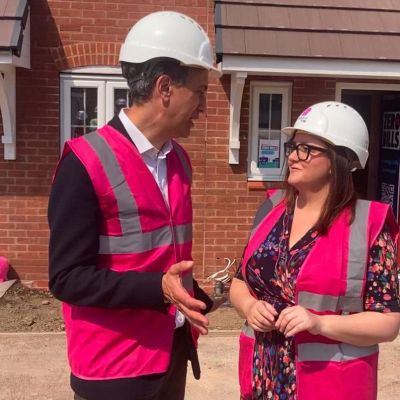 Stafford MP calls for solar panels to be fitted to all new car parks and commercial buildings