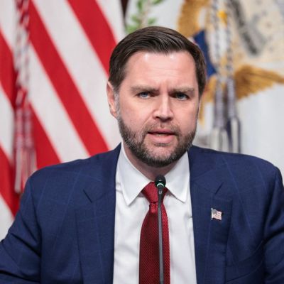Vance reportedly gathered military commanders' grim Iran war views at odds with official line