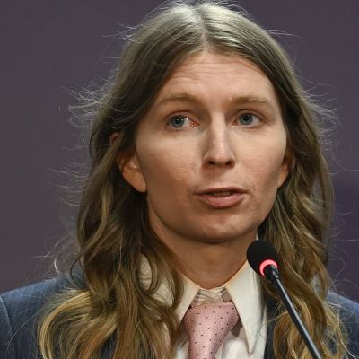 Chelsea Manning arrested for storming women’s restroom on Capitol Hill