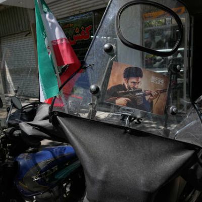 U.S. and Iran prepare for ceasefire talks as Netanyahu authorizes negotiations with Lebanon