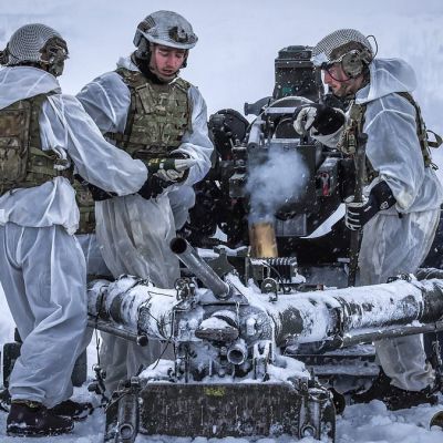 Ex-NATO commander says 30,000 Brits a year should be conscripted
