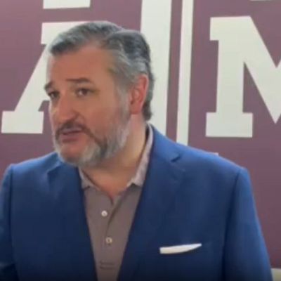 Sen. Ted Cruz to visitors from Notre Dame football: ‘We’re going to whip your (butt).’