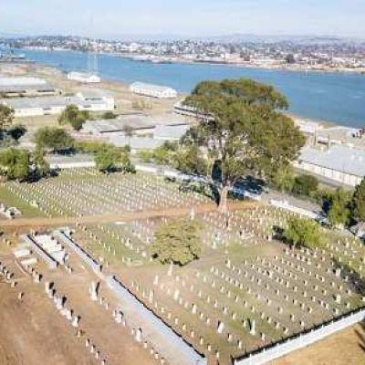 Veterans brave weather for ceremony at Mare Island Naval Cemetery