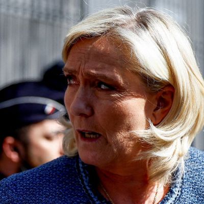 Marine Le Pen’s party calls on supporters to take to the streets