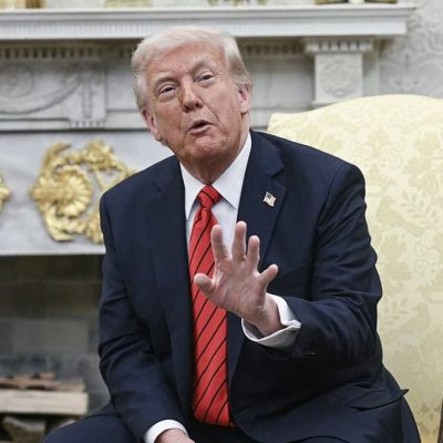 Lawmakers renew efforts to prevent Trump Parliament speech