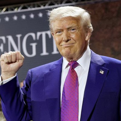 Trump insiders reveal true story behind $400 million luxury jet