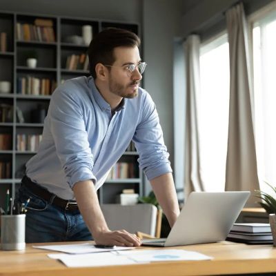 2 Red Flags That Could Sink Pfizer in 2024