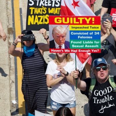 ‘We Are All DC’: Massive anti-Trump protest erupts in Washington | Al Bawaba