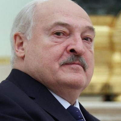 Belarus: Lukashenko frees top opposition figures, Nobel laureate Bialiatski as US agrees to lift sanctions