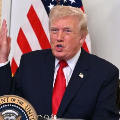 Trump signs executive order to regulate college sports