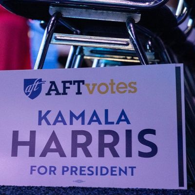 Chicago teachers union locks 320,000 kids out of class so they can be indoctrinated by the DNC