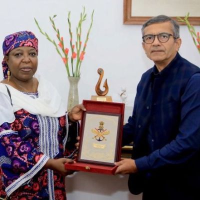 World News | India, Chad Discuss Strengthening Cooperation in Military Training, Counter-terrorism | LatestLY