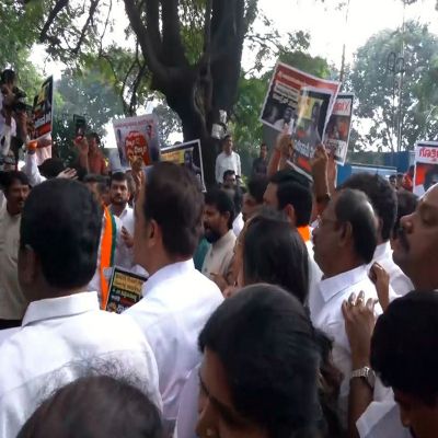 Karnataka: BJP protests outside CM Siddaramaiah’s residence over viral Bengaluru jail video