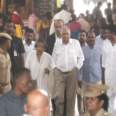 Former Sri Lankan President Ranil Wickremesinghe visits Meenakshi Amman Temple in Madurai