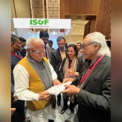 Business News | ISGF Presents Handbook on AI, ML, VR, AR, and Robotics Solutions for Electric Utilities to Hon’ble Minister of Power, Housing & Urban Affairs, Shri Manohar Lalji | LatestLY
