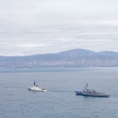 World News | Two Injured in Collision Between US Warship, Supply Vessel in Carribean | LatestLY