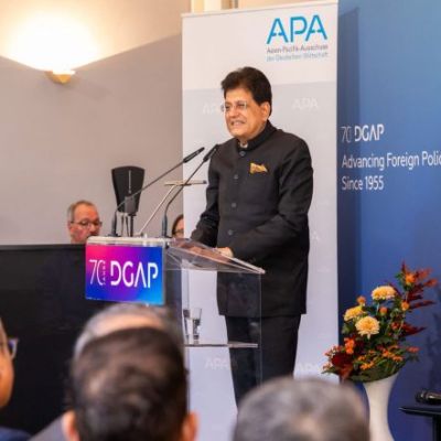 World News | EU ‘inviting Disaster’ with Carbon Tax on Steel, Says Piyush Goyal