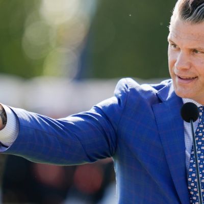 Pentagon now requires approval to report even unclassified information