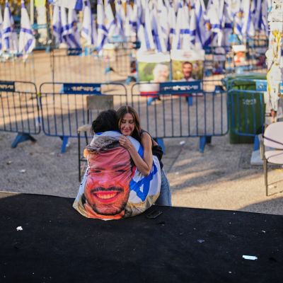 Daily Briefing Oct. 14: Day 739 – Hamas withholds dead hostages, dampening joy of returned living