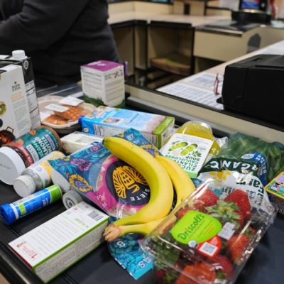 US Supreme Court extends order allowing Trump to suspend food aid | Donald Trump News – ExBulletin