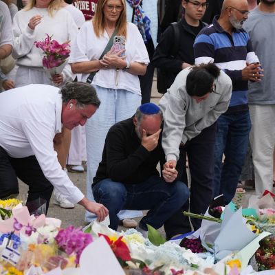 Bondi Beach terror attack suspects ‘inspired by Islamic State’, say police