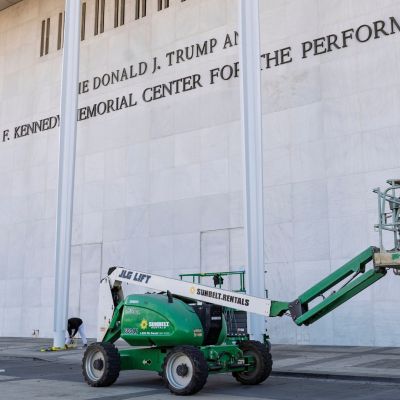 Trump says Kennedy Center will close for two-year renovation – Muvi TV