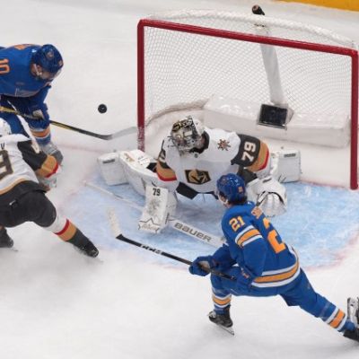 Schenn scores game-winning goal as Blues beat Golden Knights 4-3