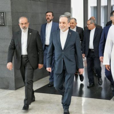 Iran foreign minister arrives in Geneva for second round of talks with US