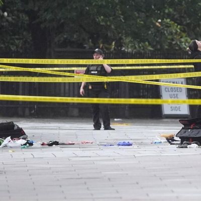Gunman killed by Secret Service after shooting near White House