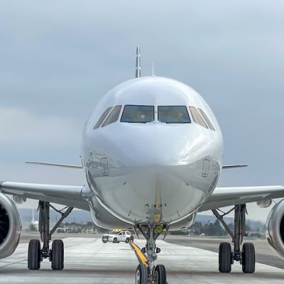 Colorado air traffic controllers receive $0 paycheck four weeks into government shutdown