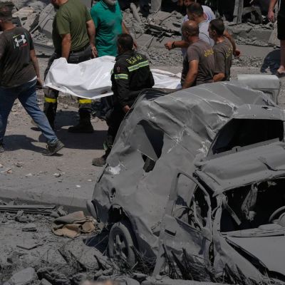 Israeli airstrikes on southern Lebanon kill 11 people, Health Ministry says