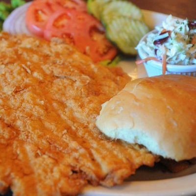 Huge upset shakes up Tenderloin Tourney after 26K votes. Vote now in the Meat 16.