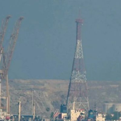 Breaking: Iran Closes Strait of Hormuz Again After US Blockade Continues  —  Latest Updates