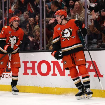 Ducks Extend Win Streak to 7 With Victory Over Jets – The Hockey Writers Anaheim Ducks Latest News, Analysis & More