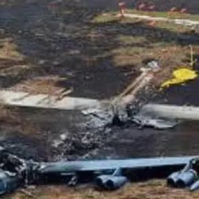 Eight Killed As B-52 Bomber Crashes At Edwards Air Force Base In California