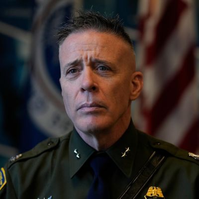 Border Patrol commander admitted he lied about tear gas incident, judge says, as she restricts use of force by immigration agents in Chicago