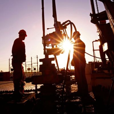 Oil firmer after US and China agree on trade-deal framework