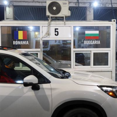 Romania, Bulgaria fully join EU’s borderless Schengen zone
