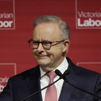 Emotional PM stands firm on tax overhaul amid escalating housing reform fight
