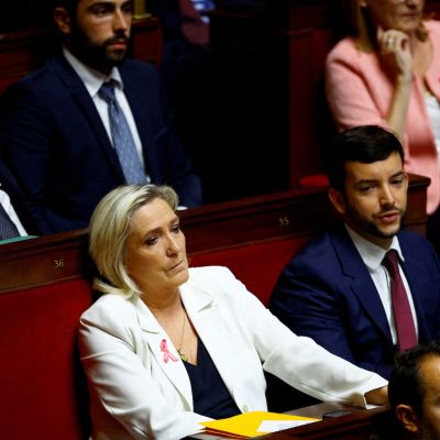 Le Pen tells France’s Barnier to negotiate or be felled