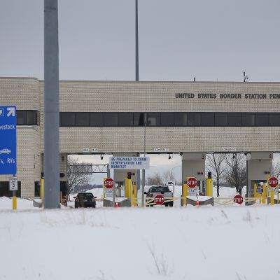 Manitoba redeploys conservation officers to patrol U.S. border amid Trump tariff threats