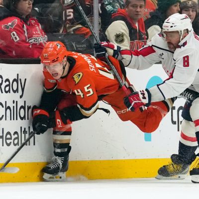 Ducks snap Capitals’ six-game winning streak with shootout victory