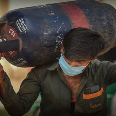 Commercial LPG Cylinder Price Hiked by ₹111 from January 1