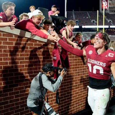 John Mateer dazzles in OU’s win over Michigan