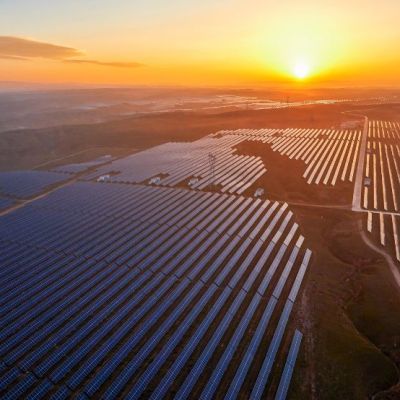 Daily News Wrap-Up: Solar Tenders, Auctions Down in 2025 – Mercom India