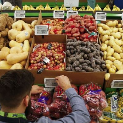 Grocery stores are moving to digital price tags: are they harming consumers?