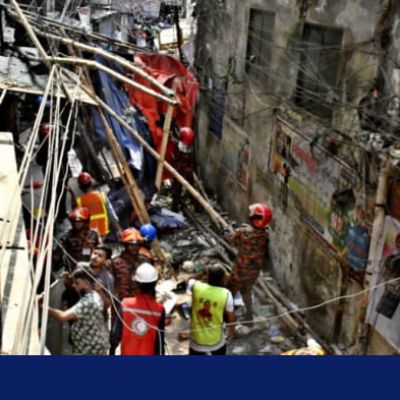 Why is Dhaka at high risk of earthquakes?