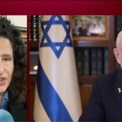 Israeli PM Netanyahu turns to president for pardon in ongoing trial